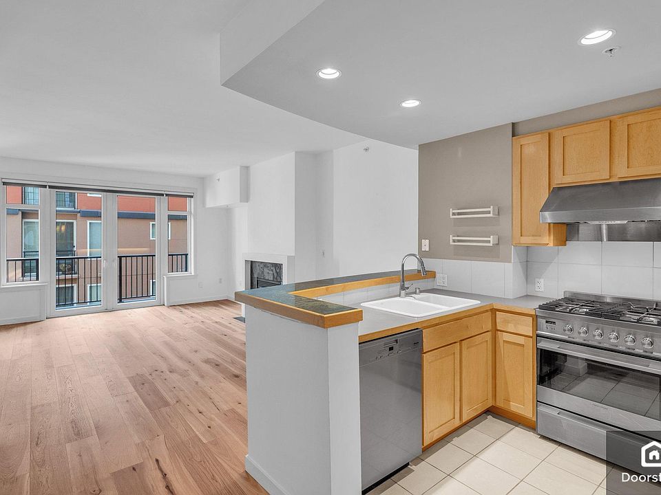 1st image of 2607 Western Ave APT 402