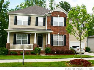 6313 Colonial Garden Dr, Huntersville, NC 28078