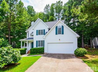 107 Carswell Ln, Cary, NC 27519