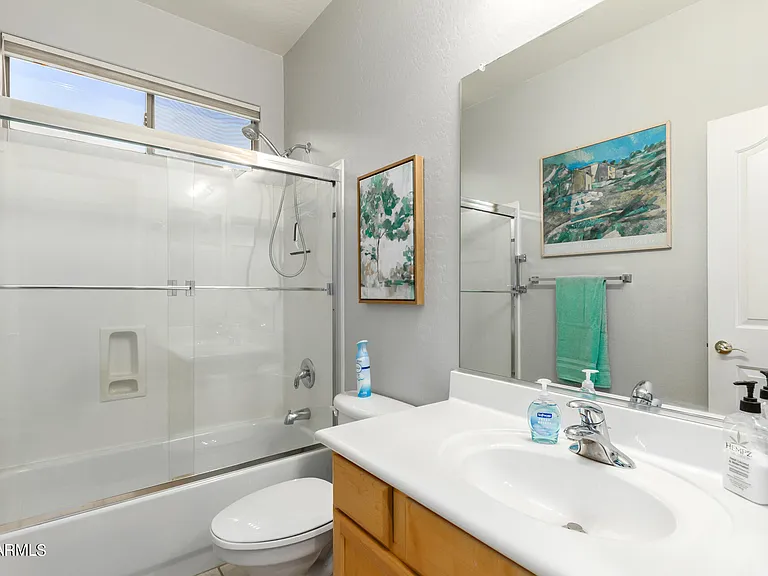 3725 E Meadowview Dr — Photo 26