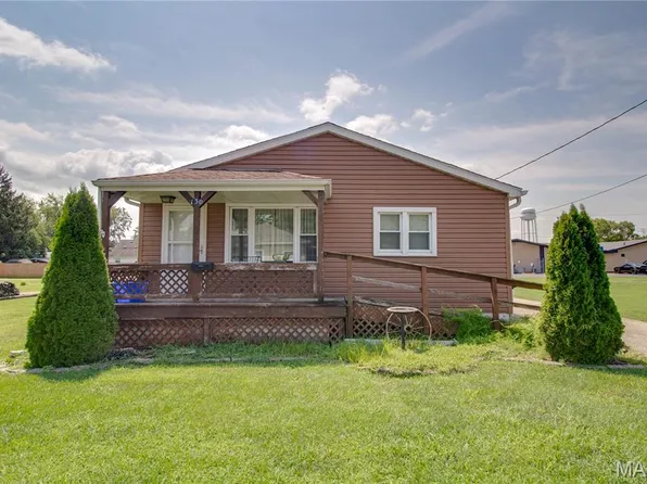 130 W Maple St, Hartford, IL 62048