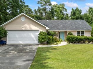 621 Clover Dr, Jacksonville, NC 28546