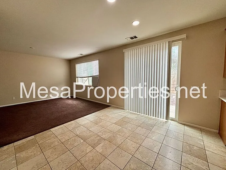 16677 Desert Lily St — Photo 7