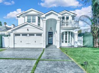 14617 Greenleaf St, Sherman Oaks, CA 91403