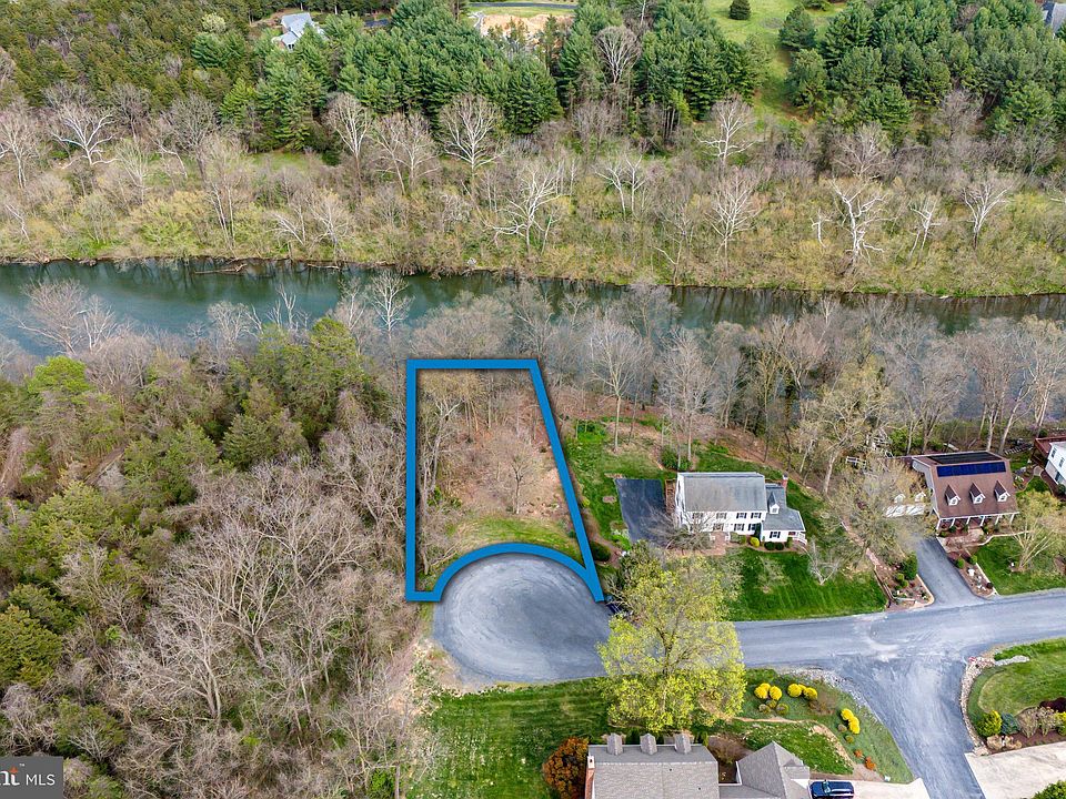 1st image of 0 Manor Dr