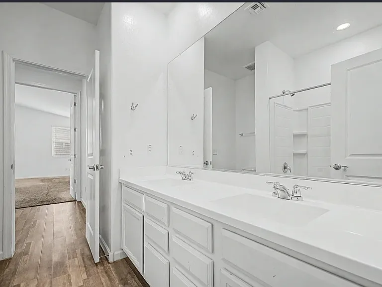 12449 W Myrtle Ct — Photo 3