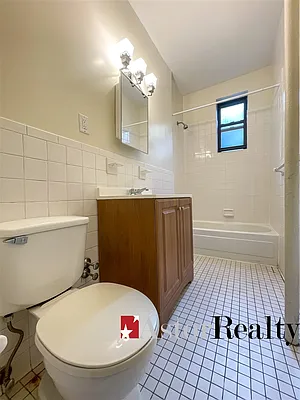 Rented by Astor Realty | media 19