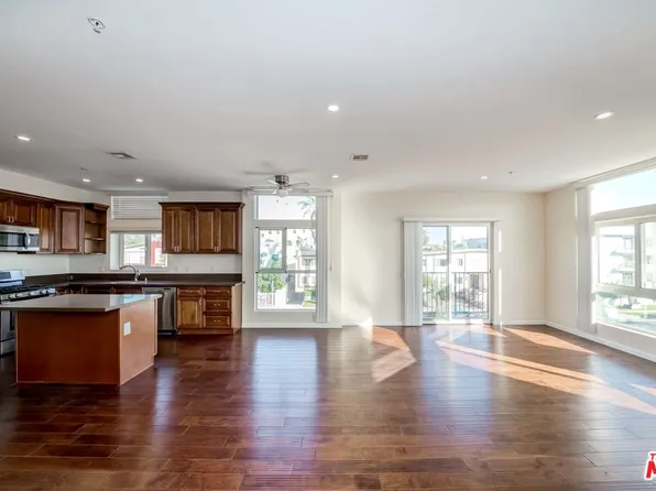 155 S Oxford Ave APT 301, Los Angeles, CA 90004