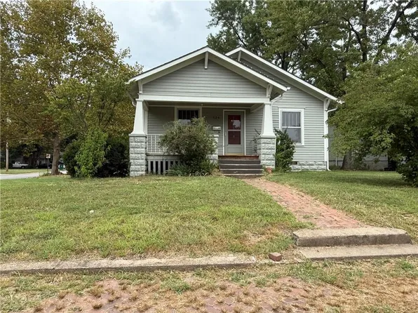 124 W Quincy St, Pittsburg, KS 66762