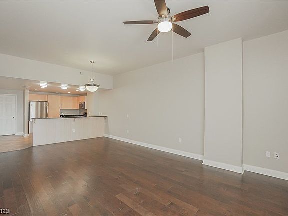 4th image of 150 Las Vegas Blvd N Unit 1008