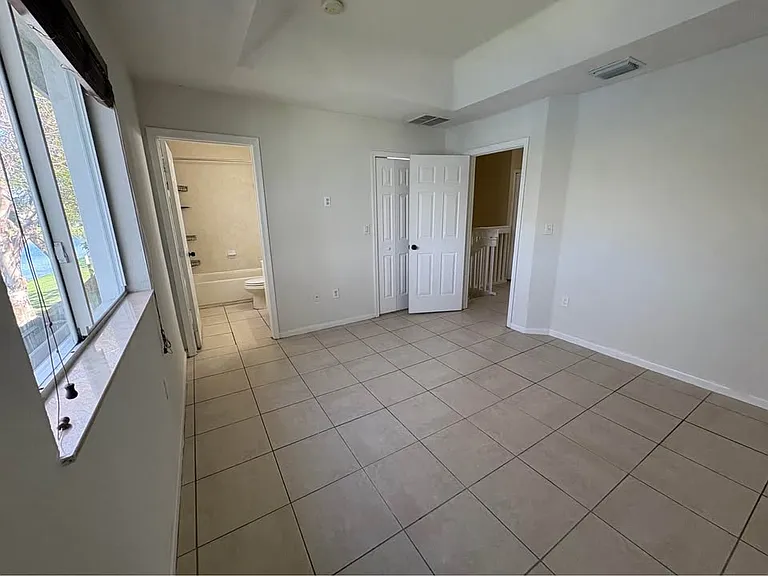 2819 SE 15th Rd #92 — Photo 12