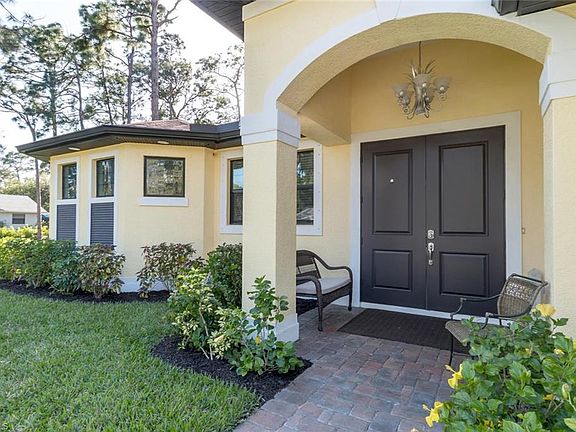 4th image of 28017 Oak Ln
