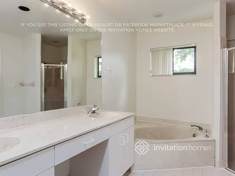 3932 NW 55th St — Photo 16