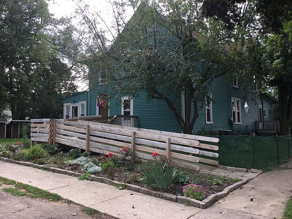 4th image of 121 W State St
