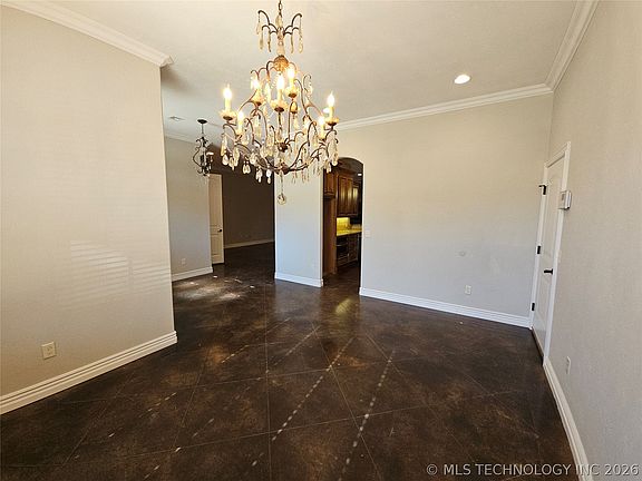 3rd image of 1003 Sunnybrook