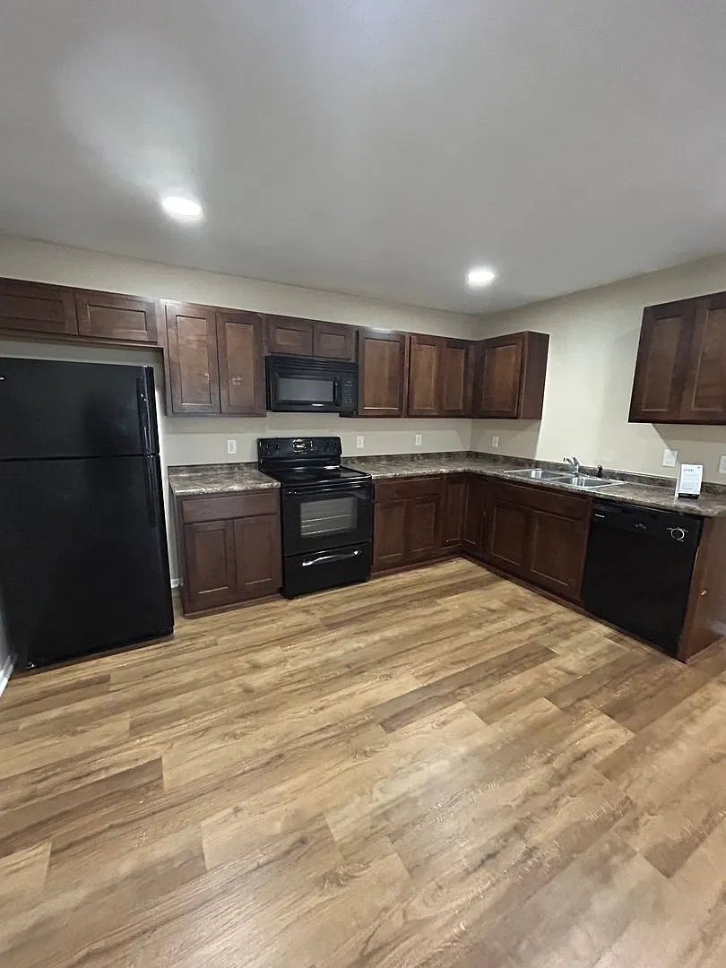 Meadow Villas — Photo 2