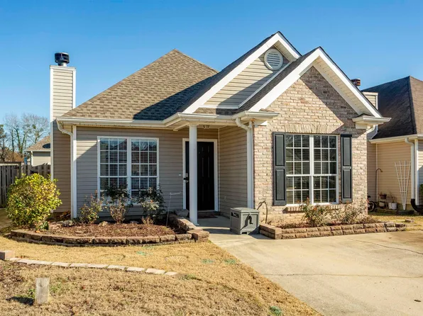 7437 Wyndham Pkwy, Helena, AL 35080