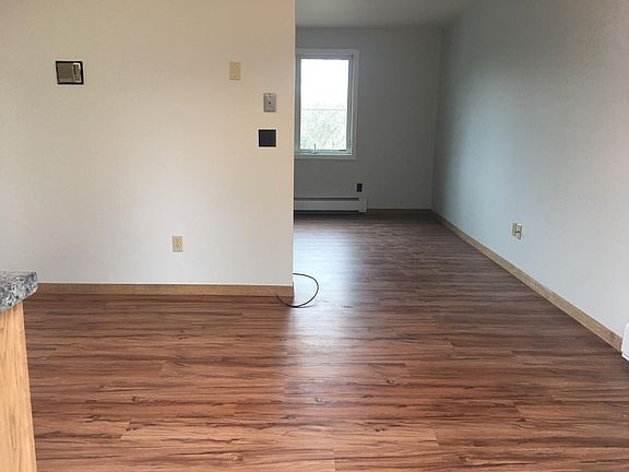 Dining towards living (kitchen off to the left of photo)