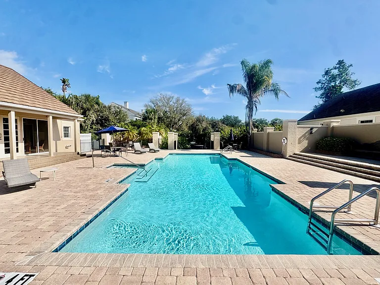 32 Bay Head Ln — Photo 21