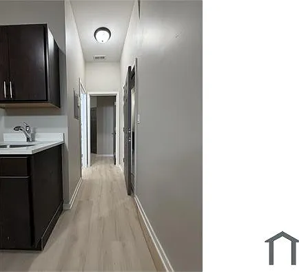 22 N Pulaski Rd #1F — Photo 1