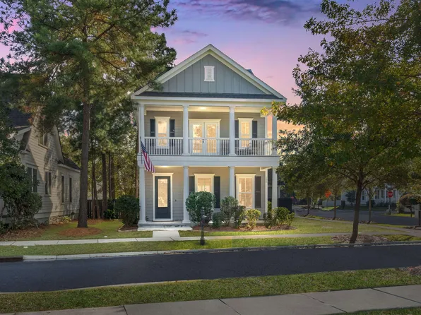 100 Curry St, Summerville, SC 29483