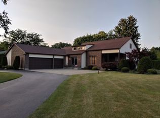 754 Michelle Ct, Lewiston, NY 14092