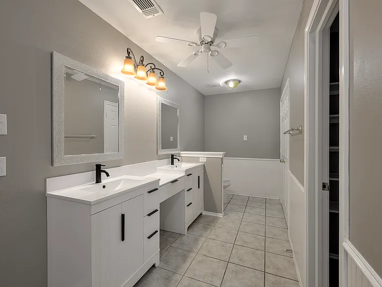 3361 Zubin Ln — Photo 13