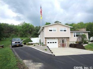 4143 Apulia Rd, Jamesville, NY 13078