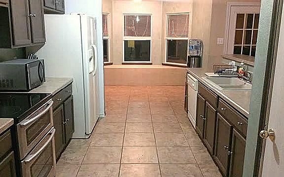3rd image of 106 Northview Dr