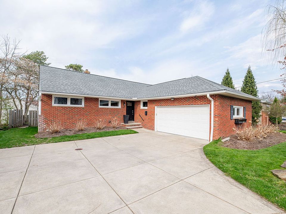 1st image of 23213 Fairmount Blvd