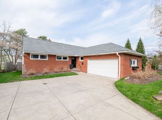 23213 Fairmount Blvd, Beachwood, OH 44122