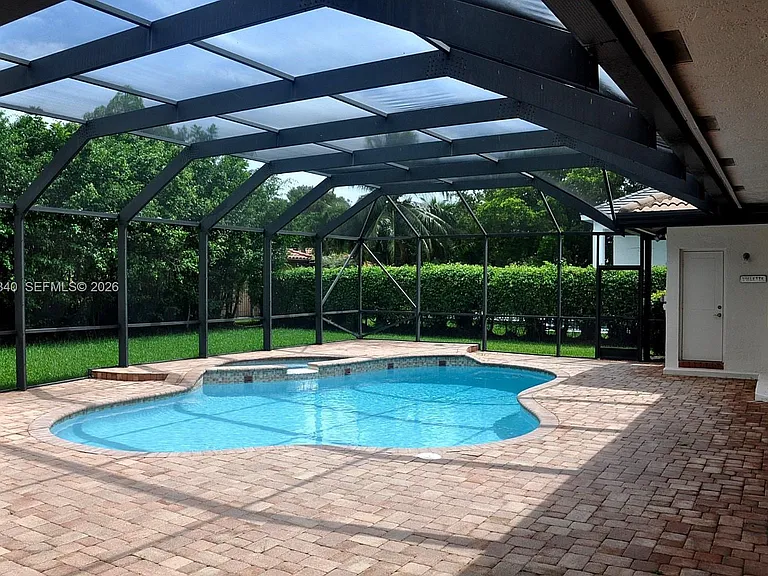 405 Sabal Way — Photo 19