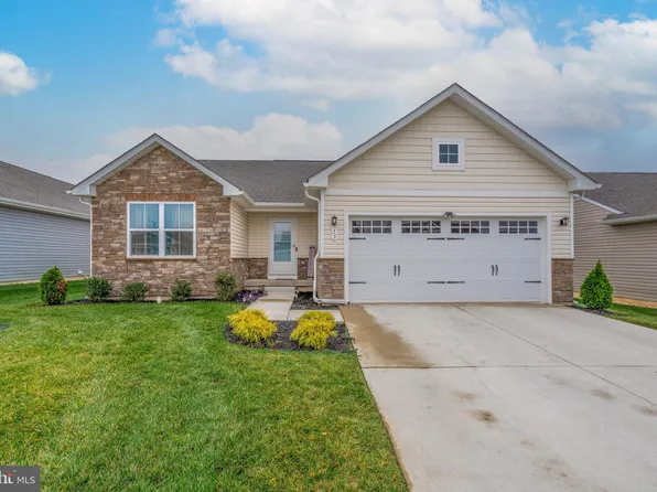 15 Bustleton St, Millville, NJ 08332