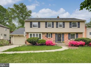 185 Pearl Croft Rd, Cherry Hill, NJ 08034