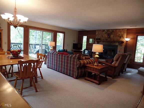 5th image of 429 E Sugarbush Dr