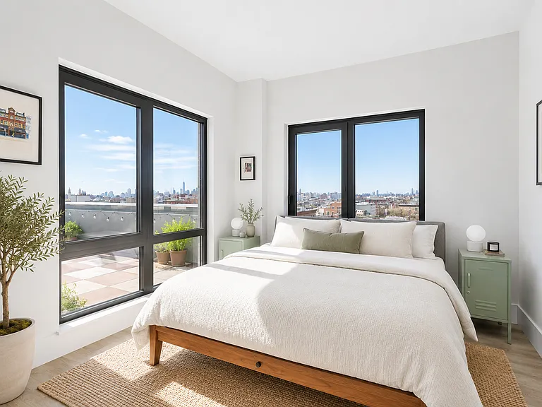 1510 Gates Ave #701 — Photo 7