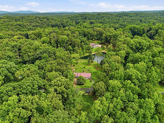3rd image of 5006 Hickory Hill Ln