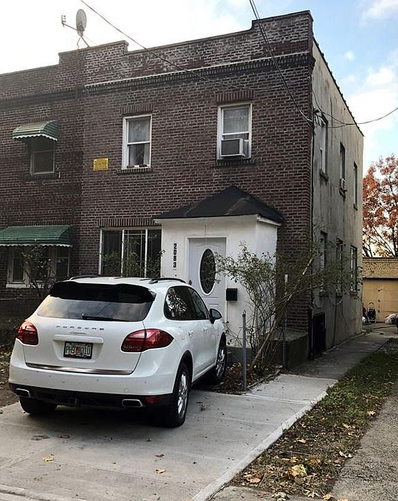 1st image of 2083 Cedar Ave