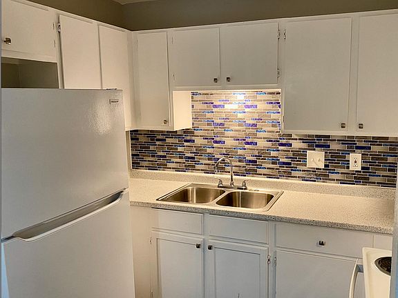 Villa 2 Kitchen