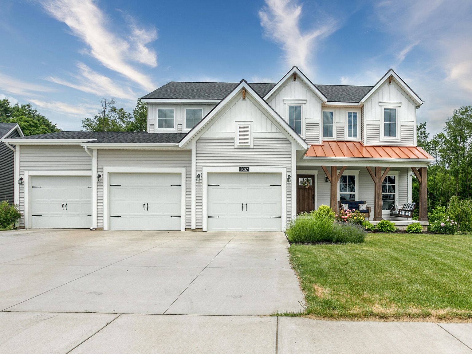 3087 Deer Haven Dr, Jenison, MI 49428 | Zillow