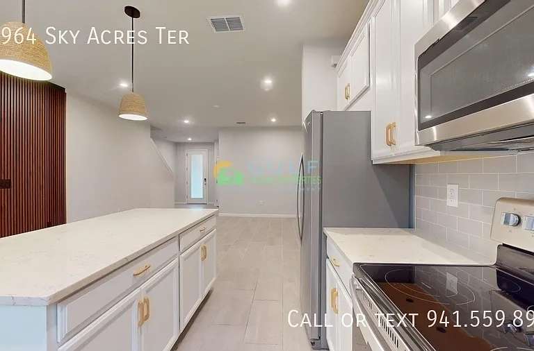 11964 Sky Acres Ter — Photo 10