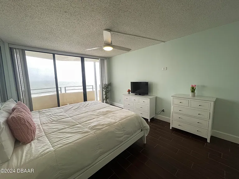 2900 N Atlantic Ave #702 — Photo 32