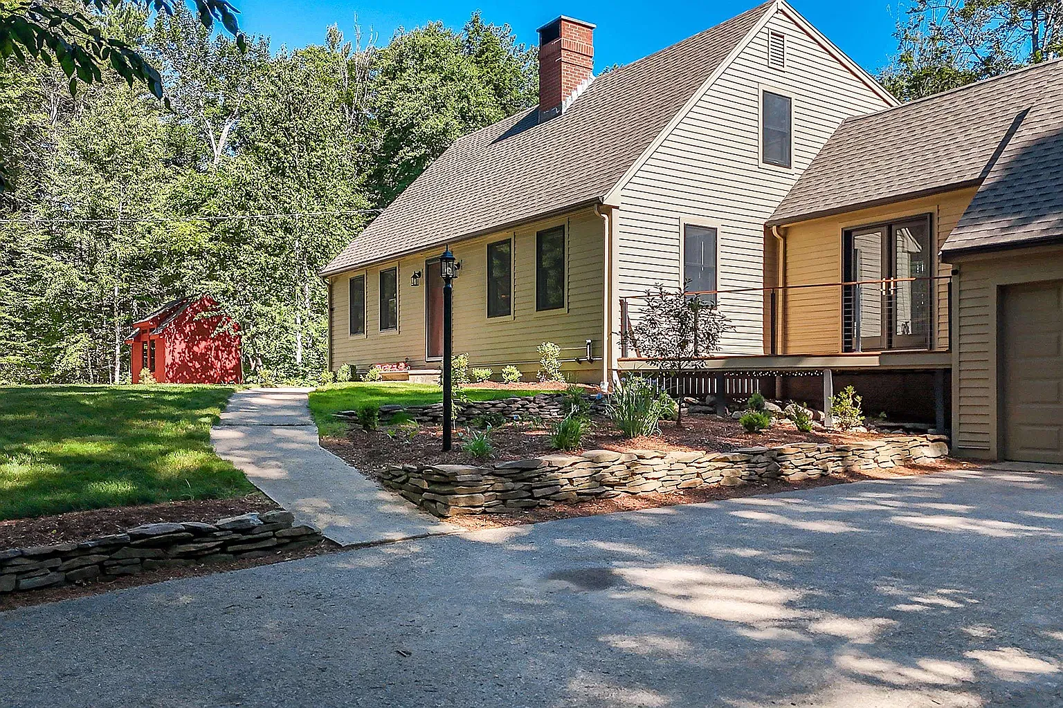 3 bed, 2014 sqft, $3,500 — Photo 4