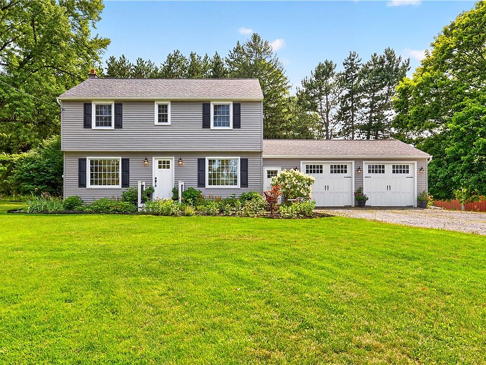 1st image of 7459 Victor Mendon Rd