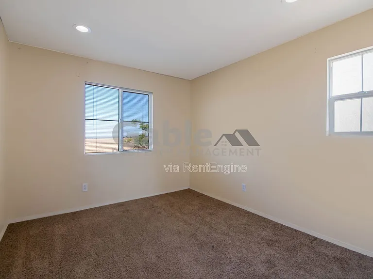 37400 Queen Anne Pl — Photo 12