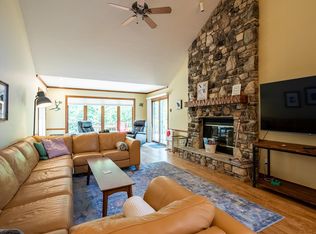 10683 Woodcrest Ln #1106, Sister Bay, WI 54234