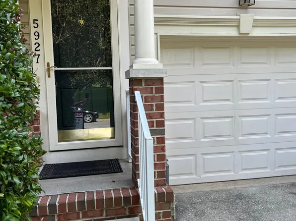 5927 Ivy League Dr, Baltimore, MD 21228
