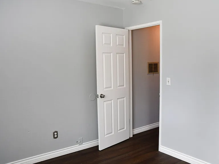 660 S Glassell St #107 — Photo 21