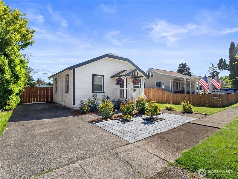 5th image of 3053 Garfield Street