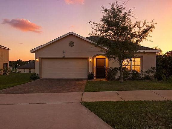 2nd image of 209 Luxmore Rd